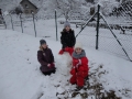 Schnee im Schulgarten