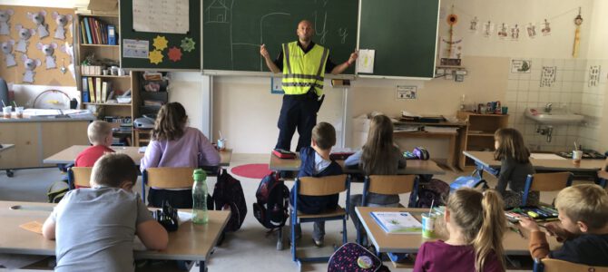 Verkehrserziehung mit der Polizei