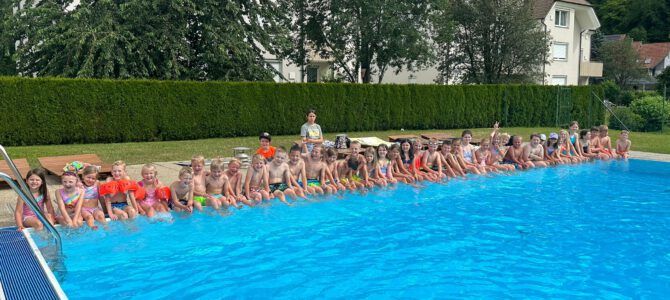 Badespaß im Freibad Weiten