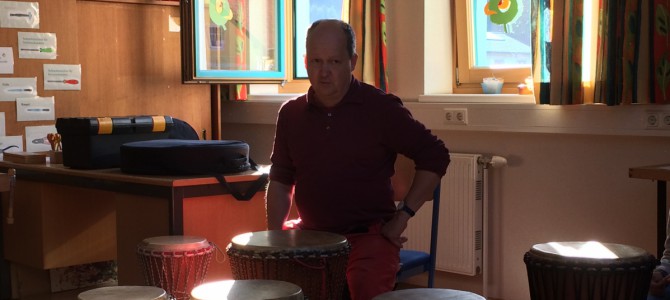 Trommelworkshop in der Schule